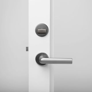 Greb med rosetter, banke- & dirkesikret cylinder og vrider - mat aluminium Greb med rosetter, banke- & dirkesikret cylinder og vrider - mat aluminium